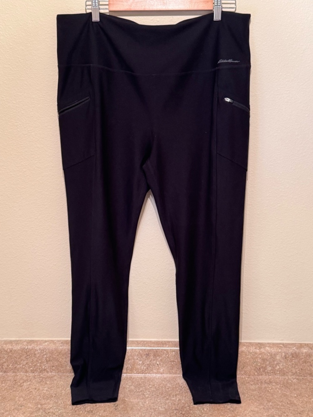 Eddie Bauer Women's Trail Tight Leggings - Size - XL